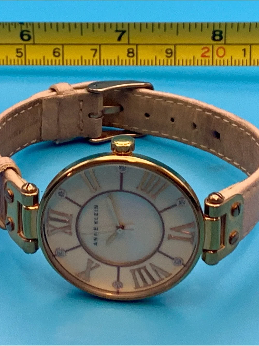 ANNE KLEIN 10/9918 Women’s Quartz Wristwatch MOP Dial Crystals Works New Battery